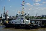 JAN (IMO 9681091) am 19.7.2019, Hamburg, Elbe, Schlepperponton Neumühlen /   Seeschiffsassistenz-Schlepper / Damen ASD 2411 / GT 268 / Lüa 24,47 m, B 11,33 m, Tg 5,54 m / 2