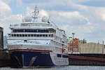 HANSEATIC inspiration (IMO: 9817145) am 26.05.2020 im Hafen von Hamburg