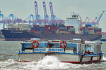 Heckansicht der Barkasse HUGO ABICHT (ENI 04811100). Hafen von Hamburg, 26.05.2020. Reederei Rainer Abicht.