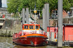 Feuerlöschboot BRANDDIREKTOR KRÜGER am 26.05.2020 im Hafen von Hamburg