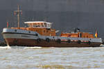 Der Wassertanker BORKUM (ENI 05501410) am 26.05.2020 im Hafen von Hamburg