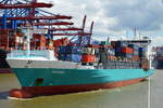 Das Unifeeder Feederschiff Name:  HANNA  fährt unter der Flagge Zyperns, Baujahr: 2008  Länge: 134,44 m Breite: 22,50 m Tiefgang: 8,71 m Maschinenleistung: 8394 KW Geschwindigkeit: 18.50 kn Container: 868 TEU am 20.07.20 Ausfahrt Hamburg Hafen.