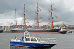 Viermastbark SEDOV im Hafen von Lübeck-Travemünde.