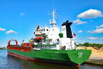 Frachtschiff ST.PAULI (IMO: 8214358) am 21.06.2020 im Hafen von Lübeck, Konstinkai