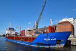 SONILAND (IMO: 9155949) am 21.06.2020 in Lübeck. Das rund 90 Meter lange Schiff hat Hafer aus dem finnischen Naantali für die Firma BRÜGEN gebracht.