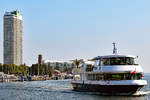 Fahrgastschiff HANSE am 16.08.2020 in Lübeck-Travemünde. Im Hintergrund zu sehen: das Hotel MARITIM und der alte Leuchtturm.