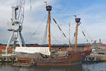Kraweel LISA VON LÜBECK am 20.10.2020 im Hafen von Lübeck. Die  Saison  ist vorüber und es werden Arbeiten ausgeführt (u.a. Maßnahmen betreffend  Wetterschutz ).
