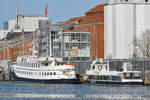 Die Fahrgastschiffe MARITTIMA (IMO: 5315412) und HERMES (ENI: 04033100) am 20.02.2021 im Hafen von Lübeck.