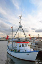 TRA 1 am 14.03.2021 im Fischereihafen von Lübeck-Travemünde