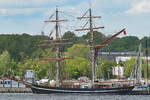 Segelschiff EYE OF THE WIND (IMO 5299864) am 24.5.2021 im Hafen von Lübeck-Travemünde