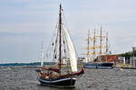 Gaffelkutter DIE ZWILLINGE VON KAPPELN am 11.7.2021 im Hafen von Lübeck-Travemünde