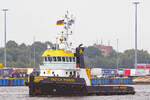 Schlepper DUTCH PIONEER (IMO 9229544) am 13.07.2021 im Hafen von Lübeck-Travemünde