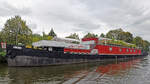  Eventschiff  CARGO, 1930 gebaut als Schleppkahn ohne Antrieb, mit einem Frachtraum für Handelsgut aller Art, vor allem für Getreide. 1958 wurde das Schiff motorisiert, bekam einen MAK Sechszylinder-Motor mit 450 PS. Der große Frachtraum wurde geteilt und das Fahrzeug erhielt den Namen MICHAEL. Anfang 2010 zum „Eventschiff  umgebaut, wurde die CARGO im November desselben Jahres ihrer neuen Bestimmung übergeben und liegt nun an der Kanalstraße 100, ihrem Festlieger in Lübeck. Aufnahme vom 14.08.2021