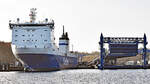 FINNHAWK (IMO 9207895, Finnlines) am 15.01.2022 beim Skandinavienkai in Lübeck-Travemünde