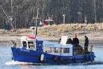 PROF. OEFTERING am 10.03.2022 in Lübeck-Travemünde. Das Fahrzeug gehört dem Eisenbahner-Hochsee-Sportfischer Verein Lübeck-Travemünde. Baujahr 1970, erbaut bei der Schiffswerft Hans Dodegge Nachf. Neuhaus/Oste, eingetragen im Schiffsregister der Hansestadt Lübeck als Sport-Fischereifahrzeug am 26.10.1970, unter der Nummer SSR 1613. Schiffsdaten: Länge 9,10 m; Breite 3,4 5m; Tiefe 1,49 m Bruttoraumgehalt 12,28 t 