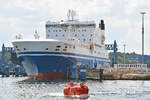 FINNTRADER (IMO 9017769, Finnlines) am 26.06.2022 beim Skandinavienkai in Lübeck-Travemünde. Vor der Fähre ist ein Rettungsboot der FINNECO I zu sehen.