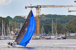 Segelboot SoniC am 26.06.2022 im Hafen von Lübeck-Travemünde