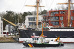 Schifffahrtspolizeiboot OSTE am 14.03.2023 im Hafen von Lübeck-Travemünde