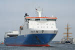 Das Fährschiff TAVASTLAND (IMO: 9334959) war Anfang Mai 2023 bei der Ankunft in Travemünde zu sehen.