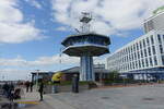 Travemünde am 2.5.2023: Turm der alten Verkehrszentrale (1992 bis 2013) /