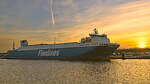 FINNBREEZE (IMO 9468889, Finnlines) am 29.02.2024 beim Skandinavienkai in Lübeck-Travemünde