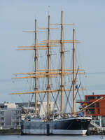Die 1911 bei Blohm & Voss gebaute Viermastbark PASSAT ist im gleichnamigen Hafen ausgestellt.