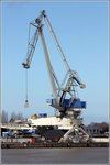 Dieser Drehwippkran steht im Hafen von Nordenham. 23.03.2016