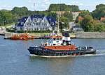 Schlepper 'Bugsier 16',  IMO.9021124 und Lotsenboot 'Muttland' in Rostock -Warnemünde im August 2017.