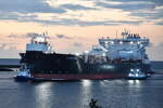 ALTERA WAVE , Tanker , IMO 9863558 , Baujahr 2021 , 245 x 44 m , 11.09.2025 , Rostock-Warnemünde , 