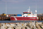 ACCOMPLISHER liegend im Hafen von Sassnitz Mukran.