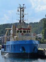 Das Sicherheitsschiff SITULA (IMO: 9246188) ist abfahrbereit, so gesehen im August 2023 in Sassnitz.