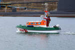 EMMI das Tochterboot des SAR Seenotrettungskreuzer’s HANS HACKMACK im Sassnitzer Hafen.