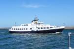 MS Binz, ein Ausflugsschiff im Hafen von Sassnitz am 29.06.25. Seit 2013 gehört diese klassische Schönheit zur Flotte der Reederei Adler-Schiffe.