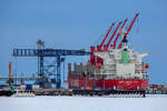 BERGE SCAFELL PIKE (IMO 9874985) im vereisten Hafen Sassnitz Mukran.- 16.02.2026