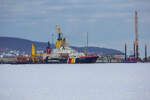 Mehrzweckschiff MELLUM (IMO 8301981) als Eisbrecher auf der Prorer Wiek, hier im Hafen Sassnitz Mukran. - 18.02.2026