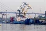 Blick in den Seehafen von Stralsund. Am Kai liegen die  Lian  (IMO 7420962) und die  Wilson Husum  (IMO 9017381). am 16.10.06
