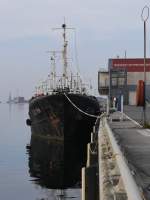 Expeditionsschiff ELTRA (ehemaliger Hochseekutter / Fischtrawler) liegt in Wismar zum Verkauf; 01.11.2015
