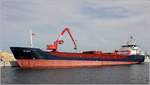 Die 2000 gebaute FRI SKIEN (IMO 9148192) liegt zum Löschen in Wismar. Sie ist 89,1 m lang und 13,4 m breit, hat eine GT/BRZ von 2.780 und eine DWT von 3.740 t. Heimathafen ist Limassol (Zypern). Frühere Namen: POLAR SUN, FRISIAN SUN. 24.07.2019