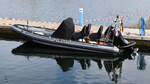 Dieses Polizeiboot (MV 3) war im Mai 2023 in Wismar zu sehen.