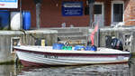 Das Fischereiboot WIS-9N  RENATE  ist hier in Wismar zu sehen.