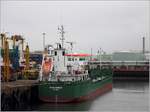 Die 2003 gebaute THUN GENIUS (IMO 9263605) liegt am 28.04.2017 in Dublin. Dieser Tanker ist 114,66 m lang und 15 m breit, hat eine GT/BRZ von 4.107 und eine DWT von 7.559 t. Heimathafen ist Delfzijl (Niederlande). Früherer Name: BRO GENIUS.