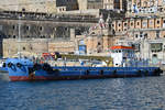 Der Öltanker  Mumtaz  im Hafen von Valletta.