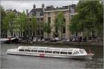 Der canal bus BREITNER ist auf der green line in Amsterdam unterwegs. 09.06.2015