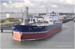 Der Tanker  Primorsky Prospect  am am 15.05.2011 im Hafen von Rotterdam.