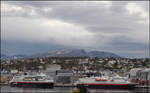 . In Tromsø -

...die beiden Hurtigrutenschiffe TROLLFJORD, Baujahr 2002 und NORDKAPP, Baujahr 1995.

13.09.2016 (J)
