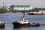 Die 2007 gebaute TAYFUN (IMO 9394181) ist am 18.05.2013 in St. Petersburg im Einsatz. Sie ist 29 m lang, 10 m breit und wird von zwei Maschinen mit je 1.566 kw angetrieben. Heimathafen ist St. Petersburg (Russland). Frherer Name: THYPHOON