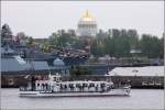 Die RAPSODIA ist im Hafen von Kronstadt unterwegs. 18.05.2013