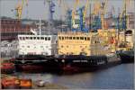 Die Eisbrecher KAPITAN PLAKHIN (IMO 8878099, links) und KAPTIAN ZARUBIN (IMO 8434283) liegen am 18.05.2013 in ihrem Heimathafen St. Petersburg. Sie sind beide 78 m lang und 16 m breit.