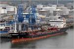 Die 2006 gebaute FALSTRIA SWAN (IMO 9367217) liegt am 18.07.2018 in Göteborg. Dieser Tanker ist 103 m lang und 16 m breit, hat eine GT/BRZ von 3.933 und eine DWT von 6.864 t. Heimathafen ist St. John's (Antigua and Barbuda). Früherer Name: INGRID JACOBSEN