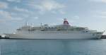 Die BOUDICCA  von Fred Olsen Cruise Lines in Arrecife. Ein paar Technische Daten: Lnge: 205,47 m, Breite: 25,20 m, Antrieb: 4 MAN 7L32/40-Diesel, 14.000 kW, Baujahr: 1973, Umbau 1997, renoviert 2006, Schiffsbesatzung: 320, Passagiere: 839